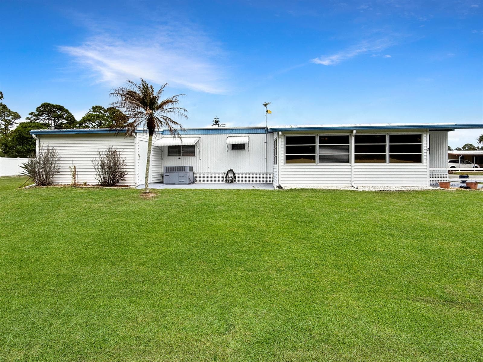 9296 SW Michelle Drive, Stuart, FL 34997 — zdjęcie 4