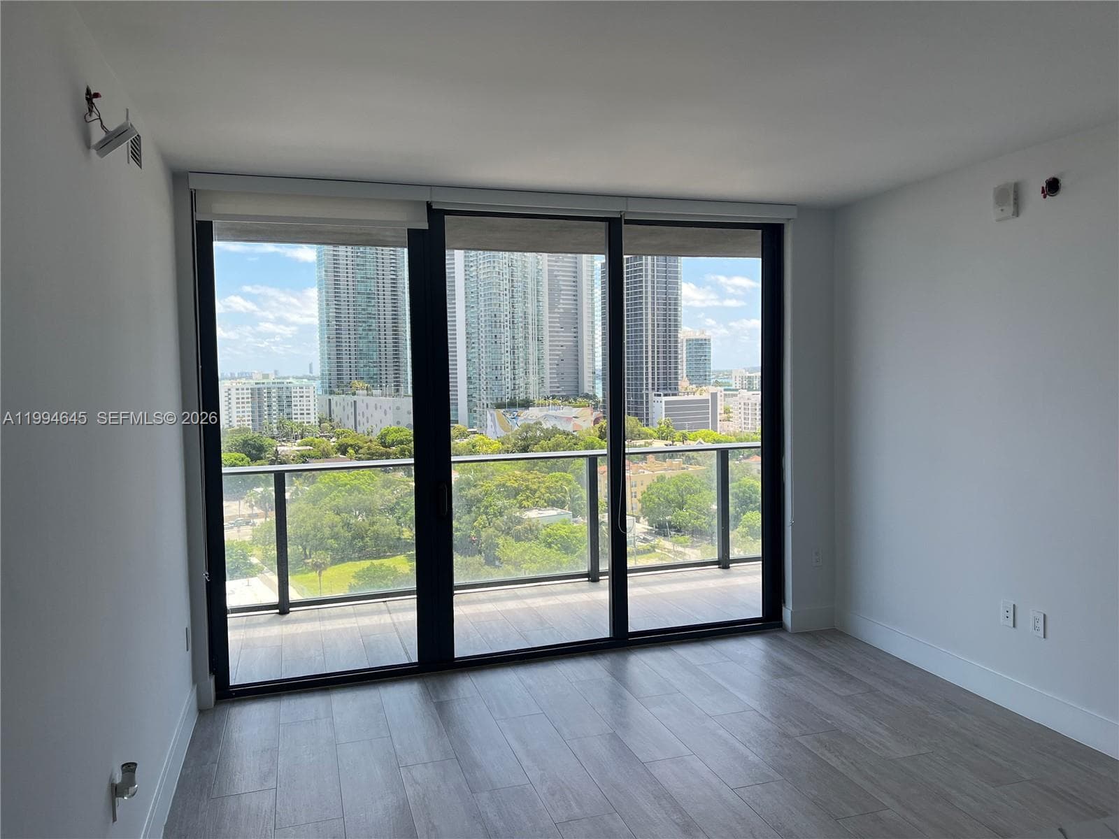 121 NE 34th St # 1207, Miami, FL 33137 — zdjęcie 4