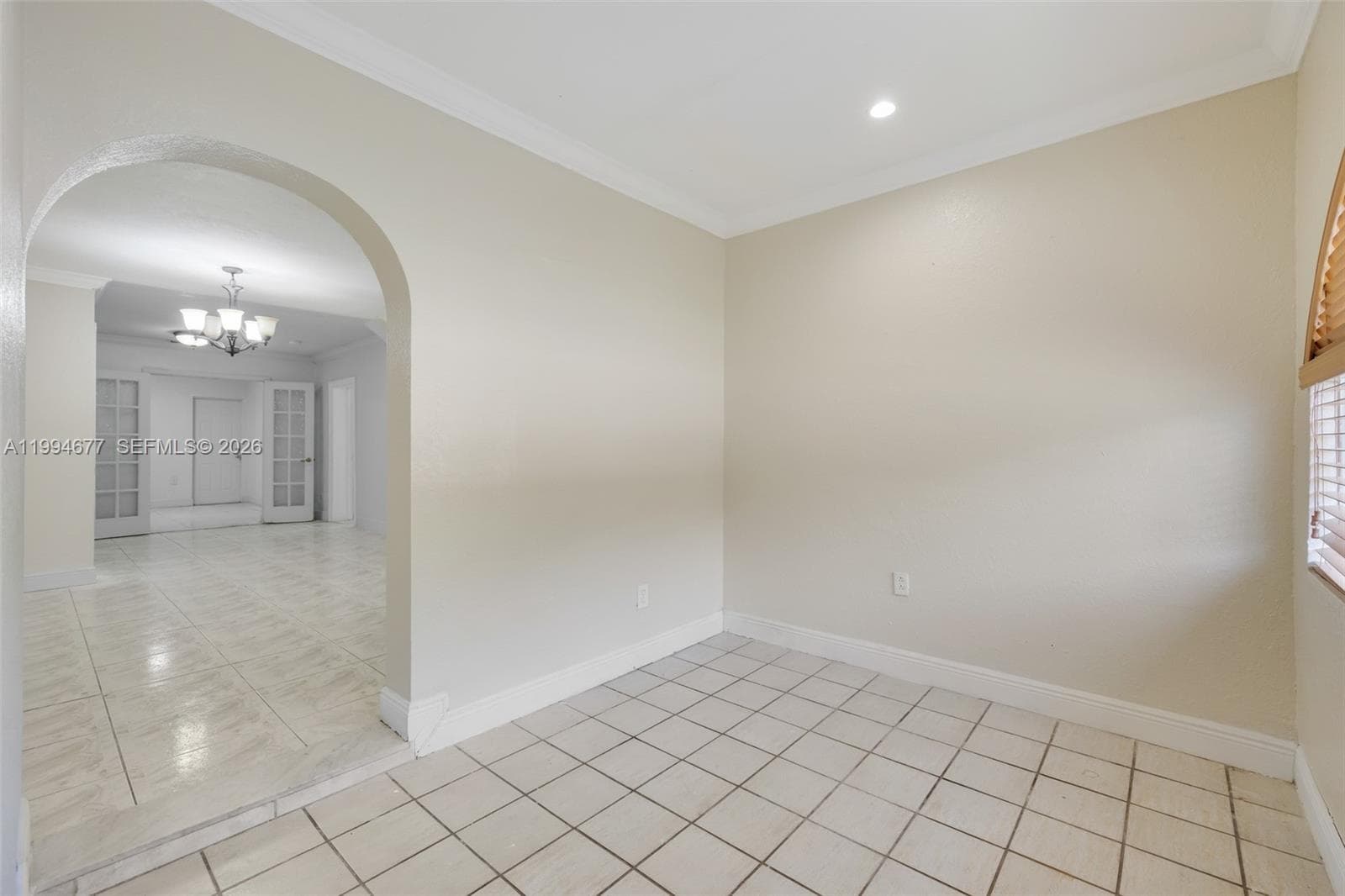674 W 23rd St, Hialeah, FL 33010 — zdjęcie 2
