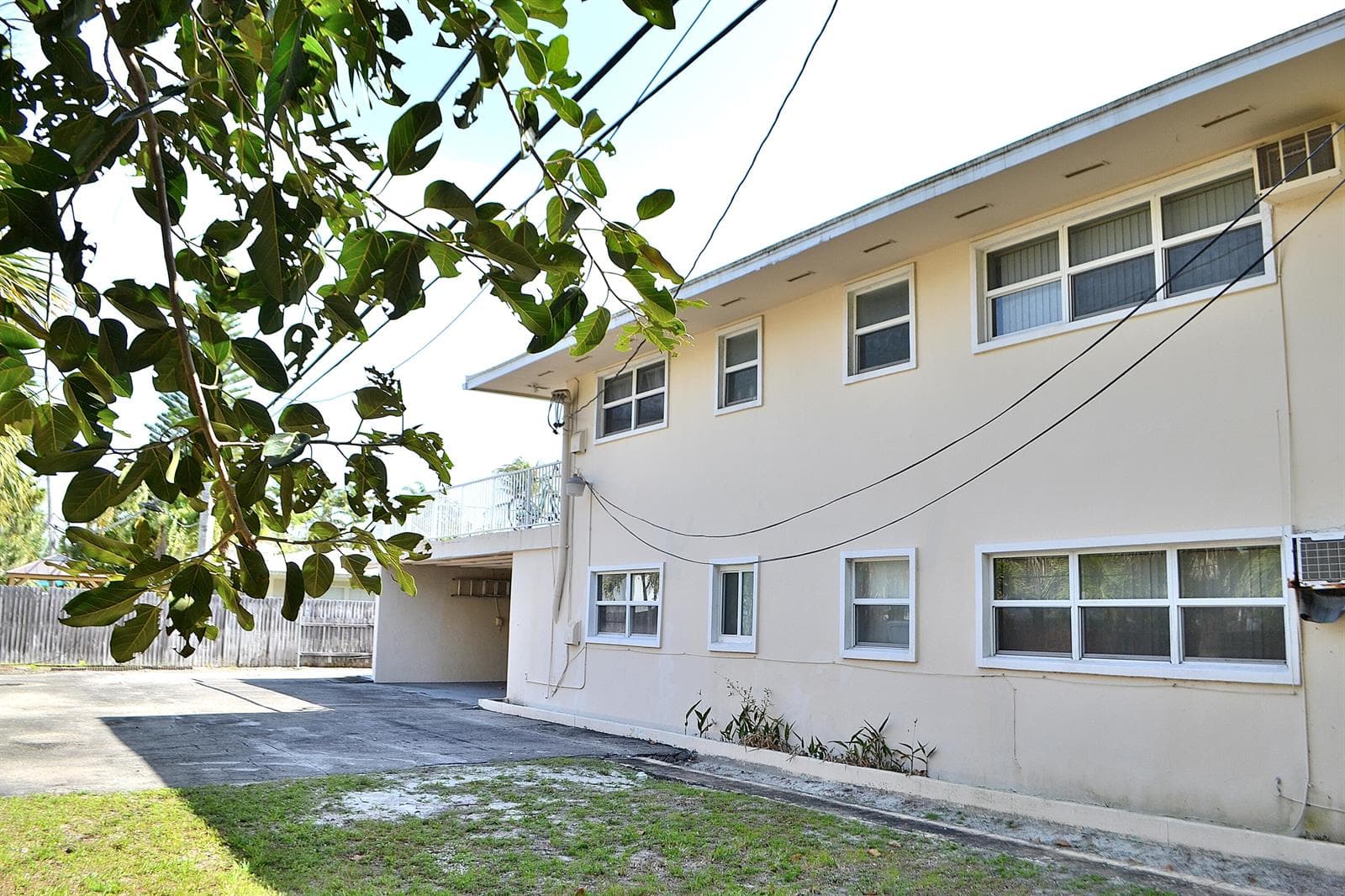 2633 Middle River Drive # 1-6, Fort Lauderdale, FL 33306 — zdjęcie 3