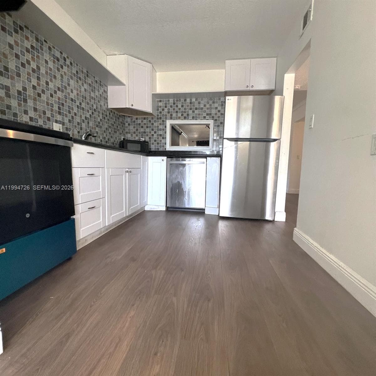 109 SW 1st Ave, Hallandale Beach, FL 33009 — zdjęcie 3