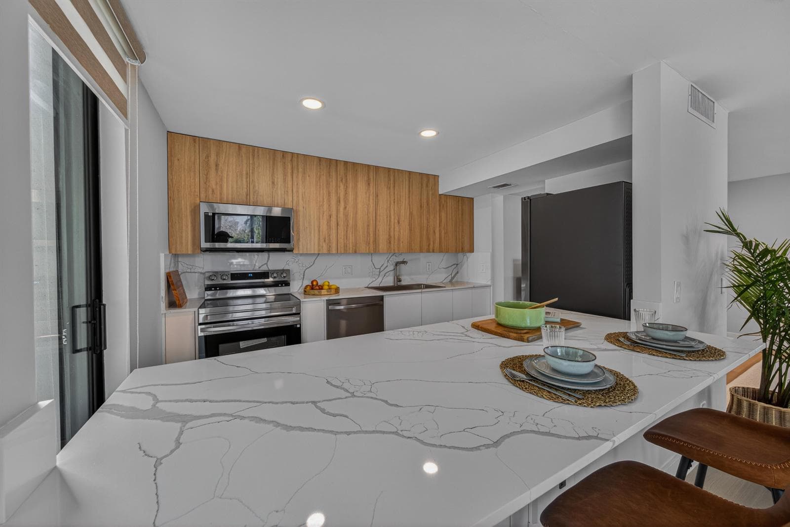 1301 River Reach Drive # 110, Fort Lauderdale, FL 33315 — zdjęcie 5