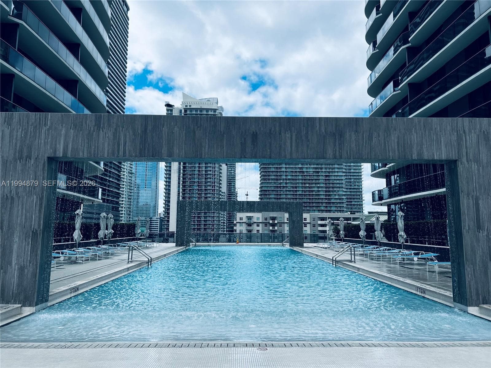 45 SW 9th St # 2004, Miami, FL 33130
