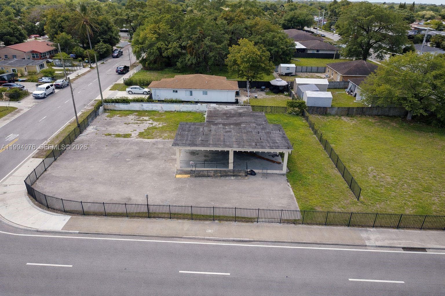 17010 NW 27th Ave, Miami Gardens, FL 33056 — zdjęcie 4