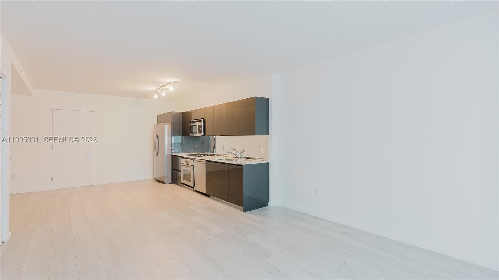 31 SE 6th St # 1906, Miami, FL 33131 — zdjęcie 2