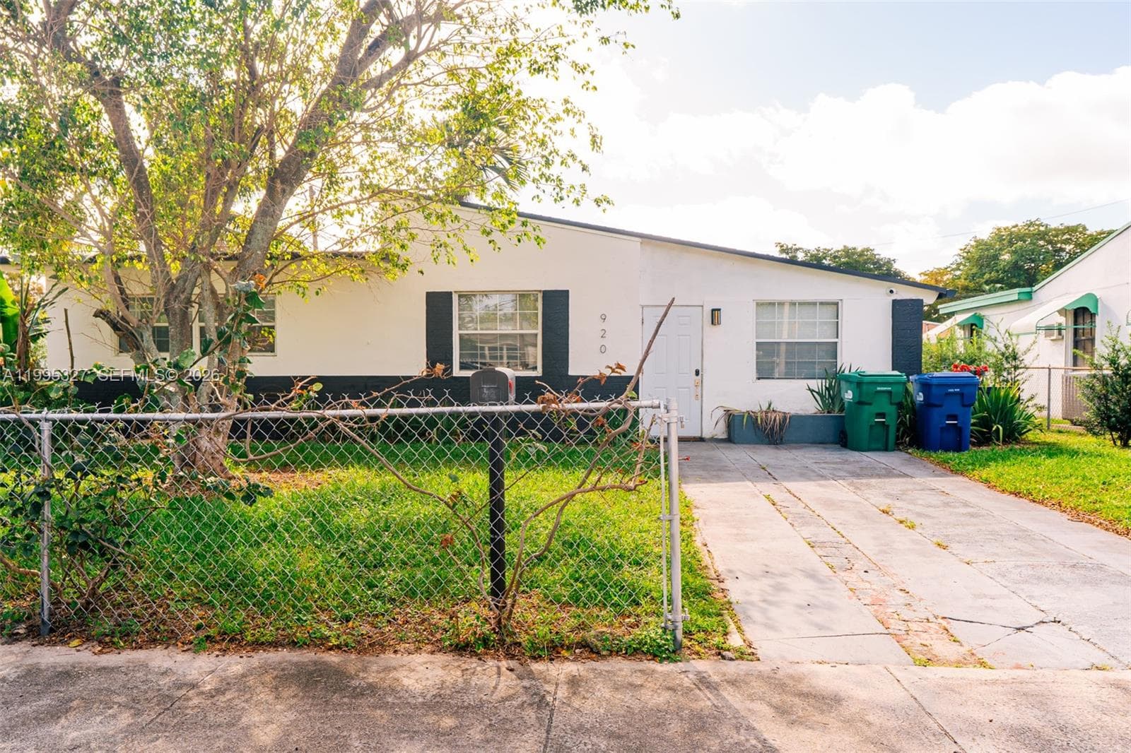 920 NW 84th St, Miami, FL 33150 — zdjęcie 3