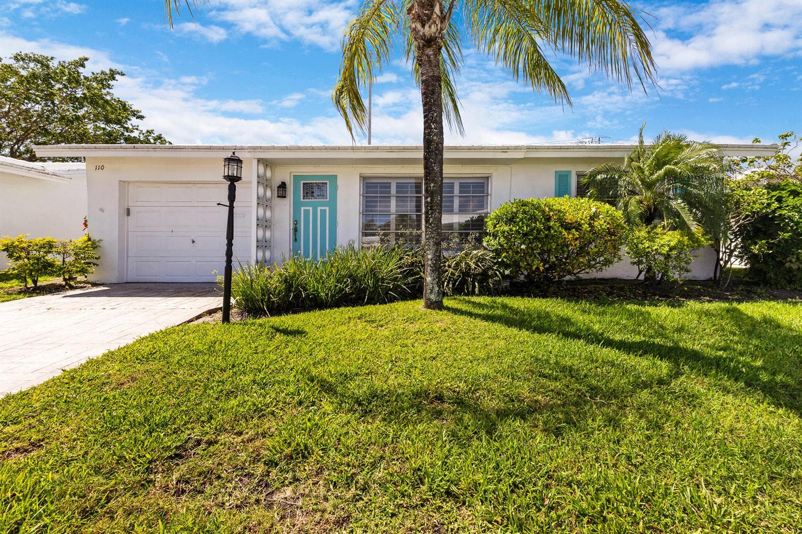 110 NW 24th Court, Pompano Beach, FL 33064 — zdjęcie 2