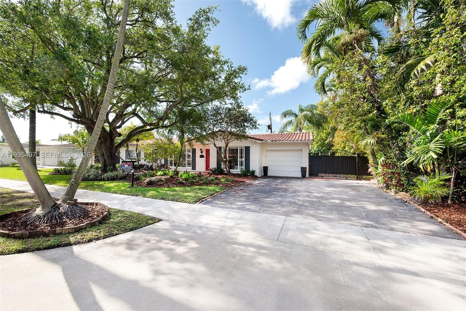 9370 SW 82nd St, Miami, FL 33173 — zdjęcie 2