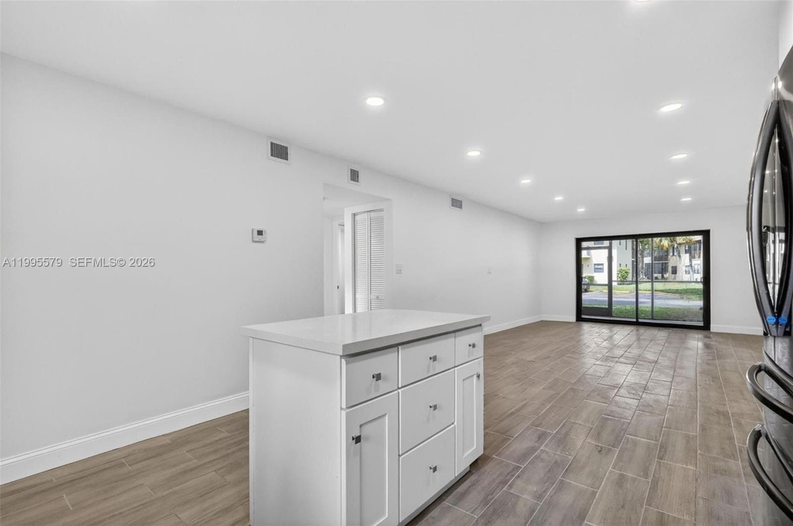 275 Gate Rd # 104, Hollywood, FL 33024 — zdjęcie 5
