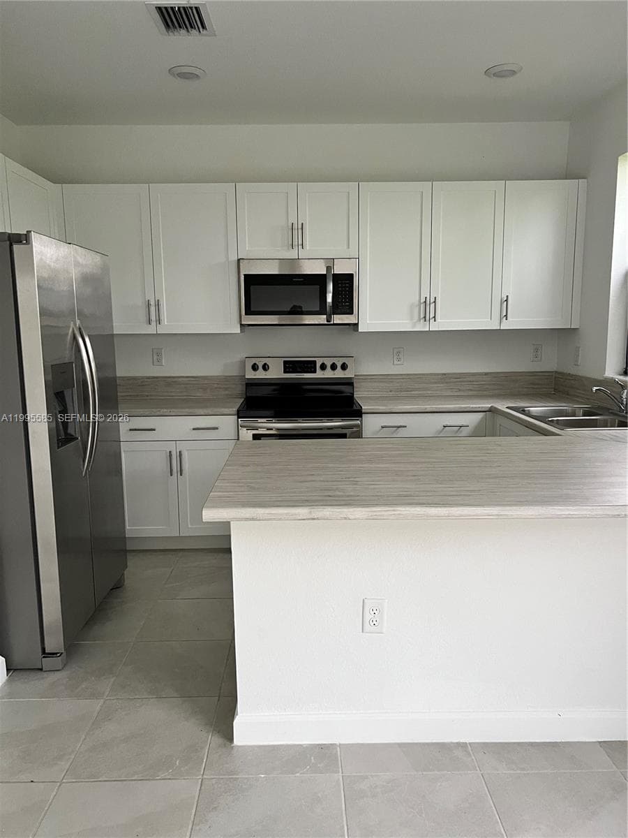 10030 SW 228th Ter, Miami, FL 33190 — zdjęcie 5