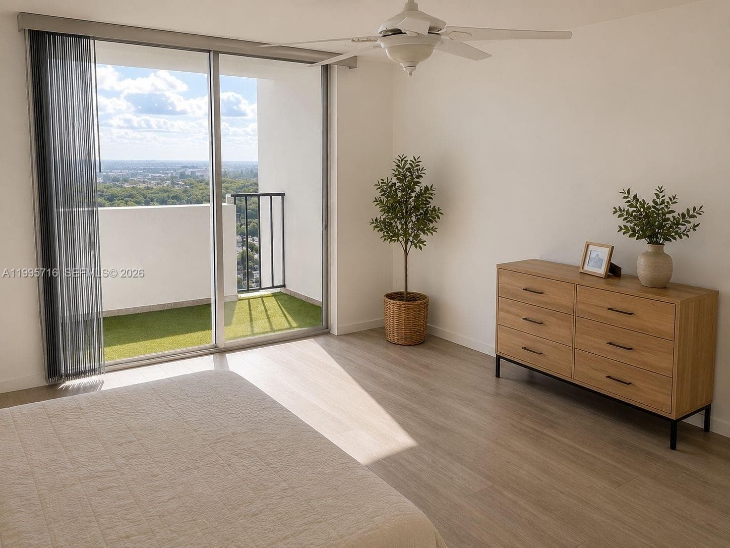 2750 NE 183rd St # 2407, Aventura, FL 33160 — zdjęcie 3