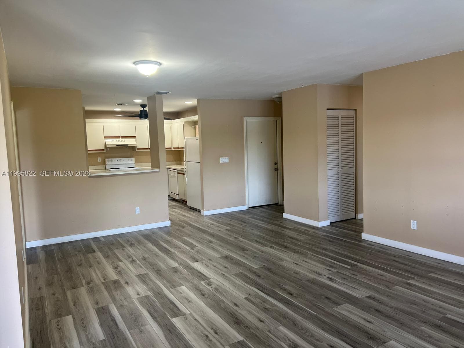 3655 NW 94th Ave # 8H, Sunrise, FL 33351 — zdjęcie 4
