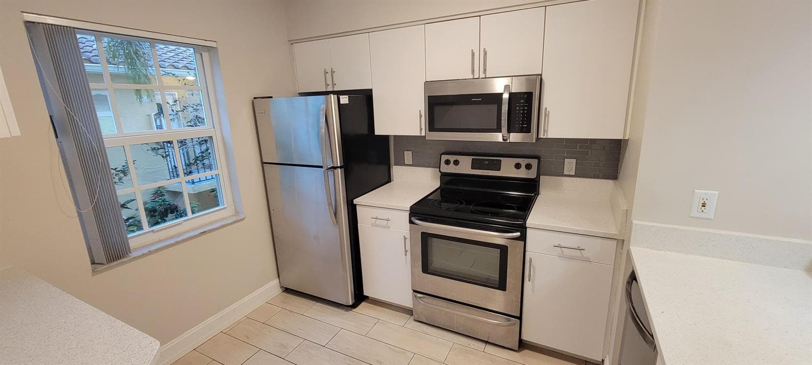 1125 Lake Shore Drive # 202, Lake Park, FL 33403 — zdjęcie 4