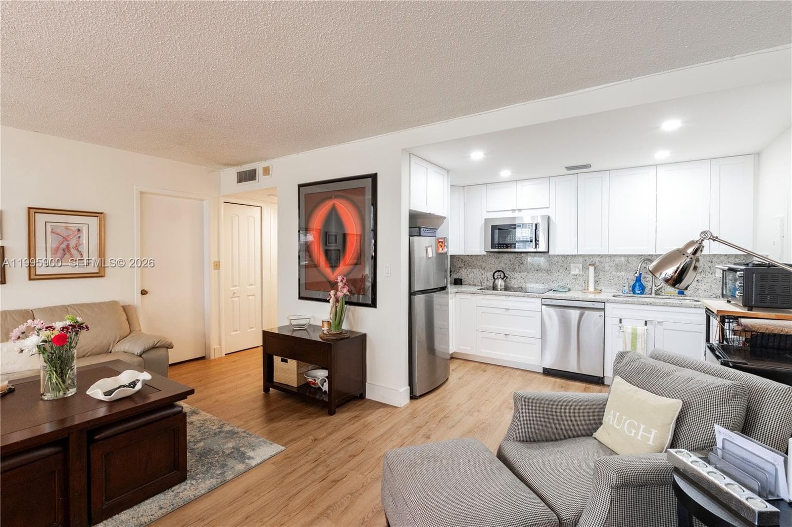1440 Brickell Bay Dr # 201, Miami, FL 33131 — zdjęcie 2