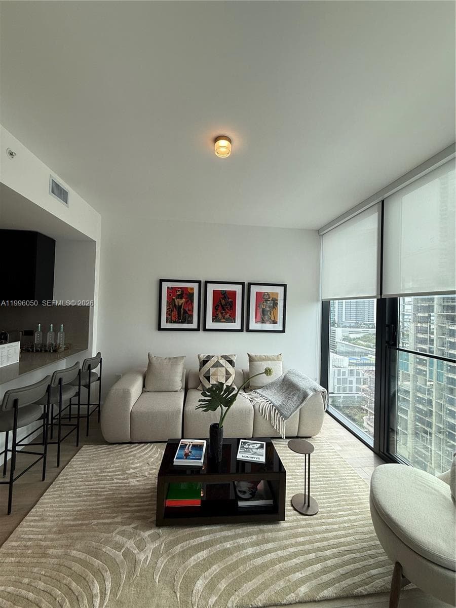 20 NE 11th St # 2909, Miami, FL 33132 — zdjęcie 4