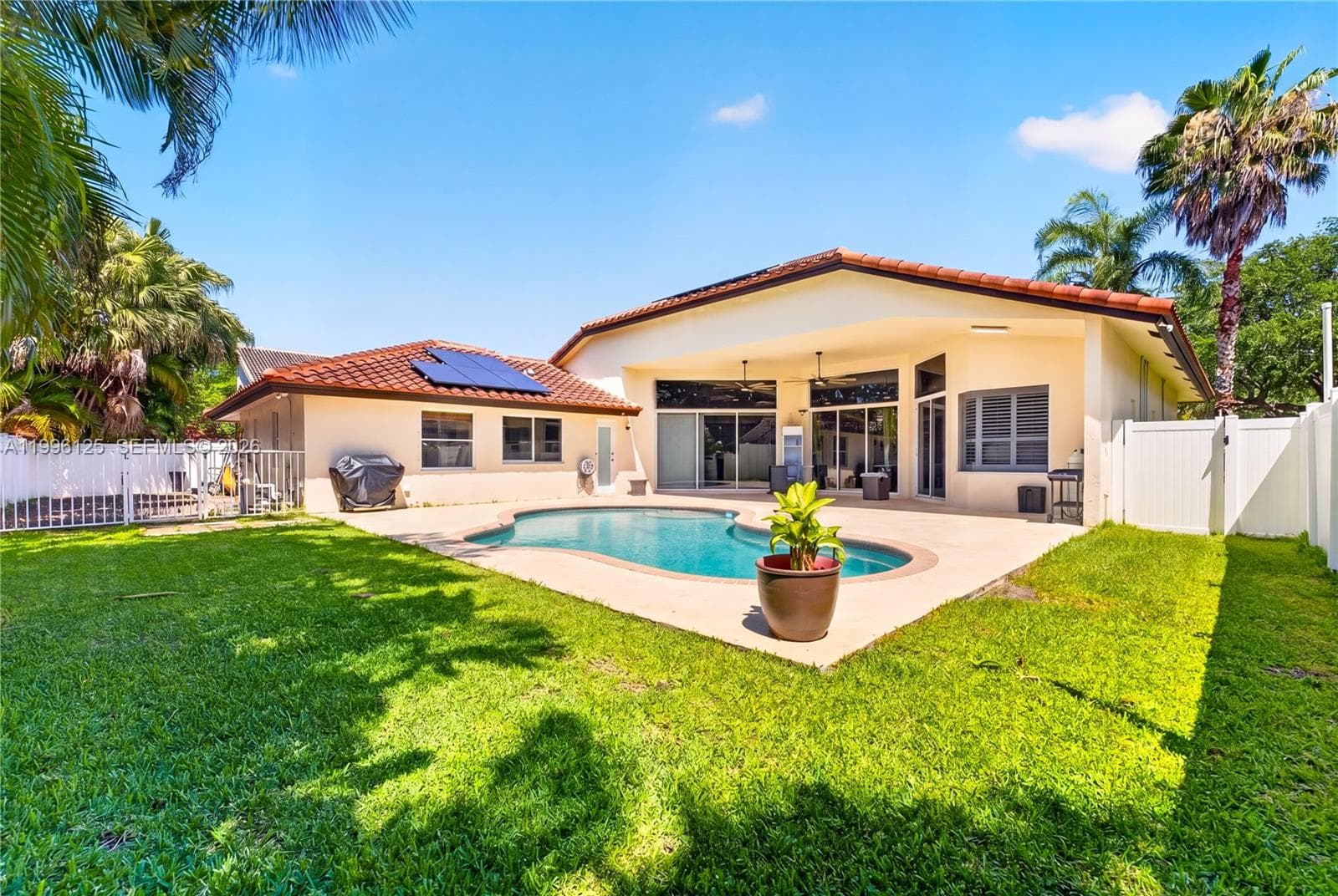 9836 NW 48th Ct, Coral Springs, FL 33076 — zdjęcie 3