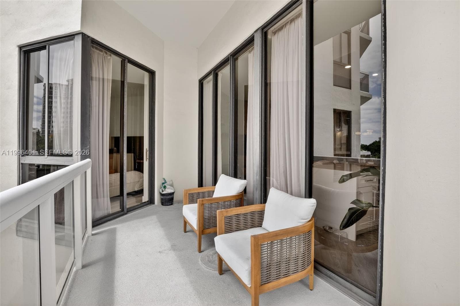 20185 E Country Club Dr # 204, Aventura, FL 33180 — zdjęcie 2