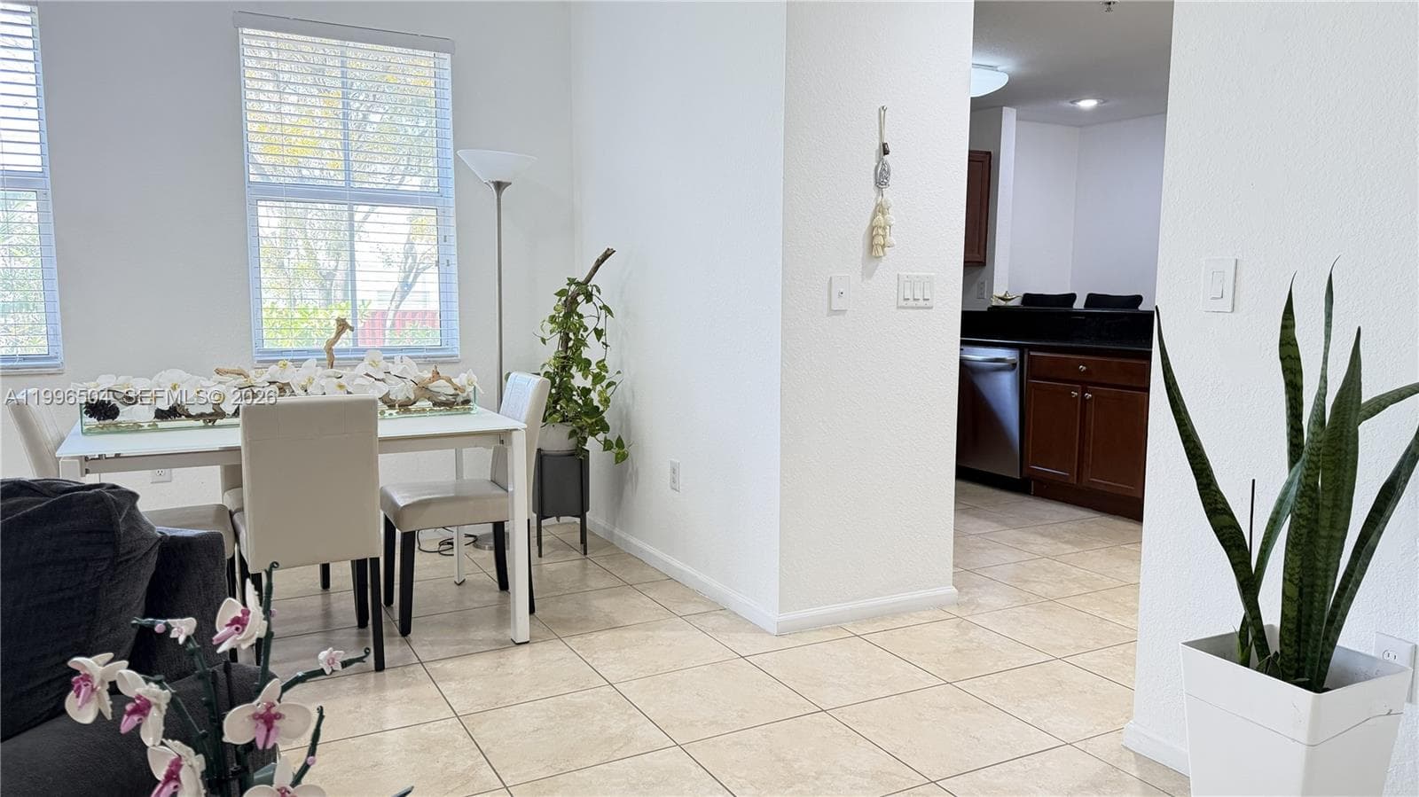 11605 NW 89th St # 220, Doral, FL 33178 — zdjęcie 3