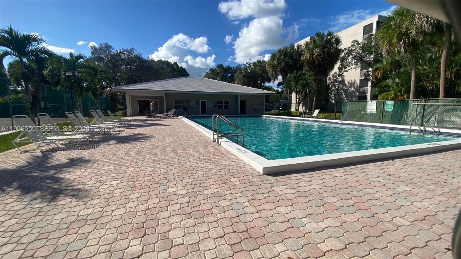 1200 NW 87th Ave # 410, Coral Springs, FL 33071 — zdjęcie 3