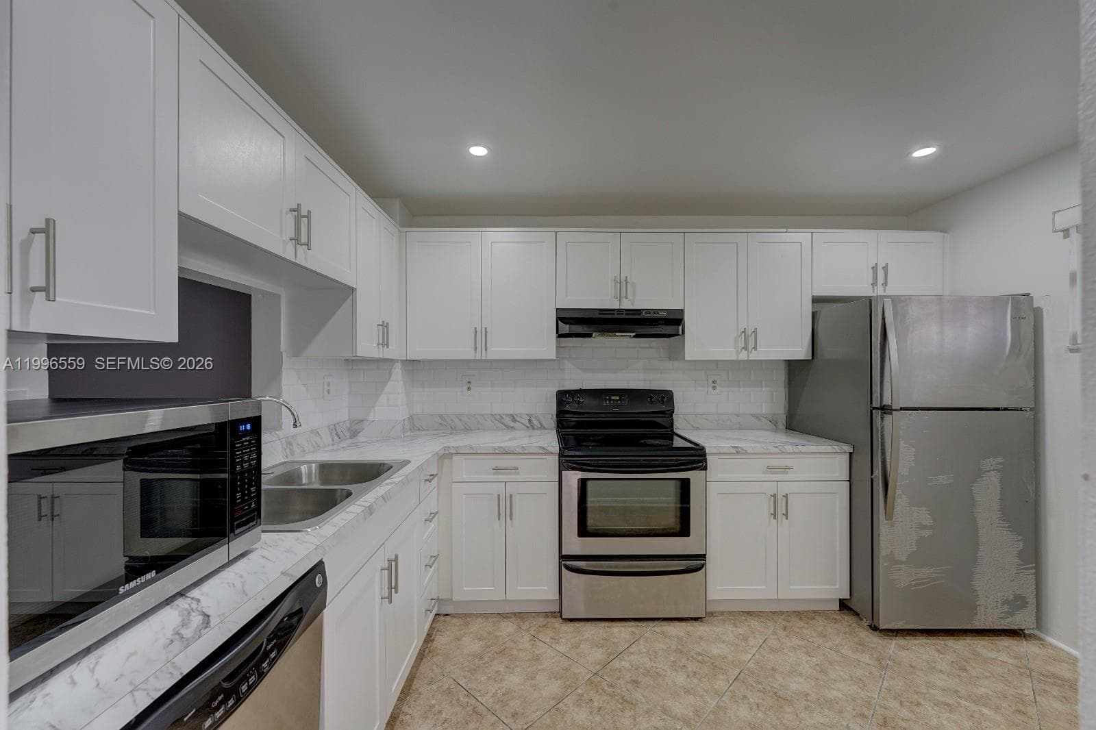 1200 NW 87th Ave # 410, Coral Springs, FL 33071 — zdjęcie 4
