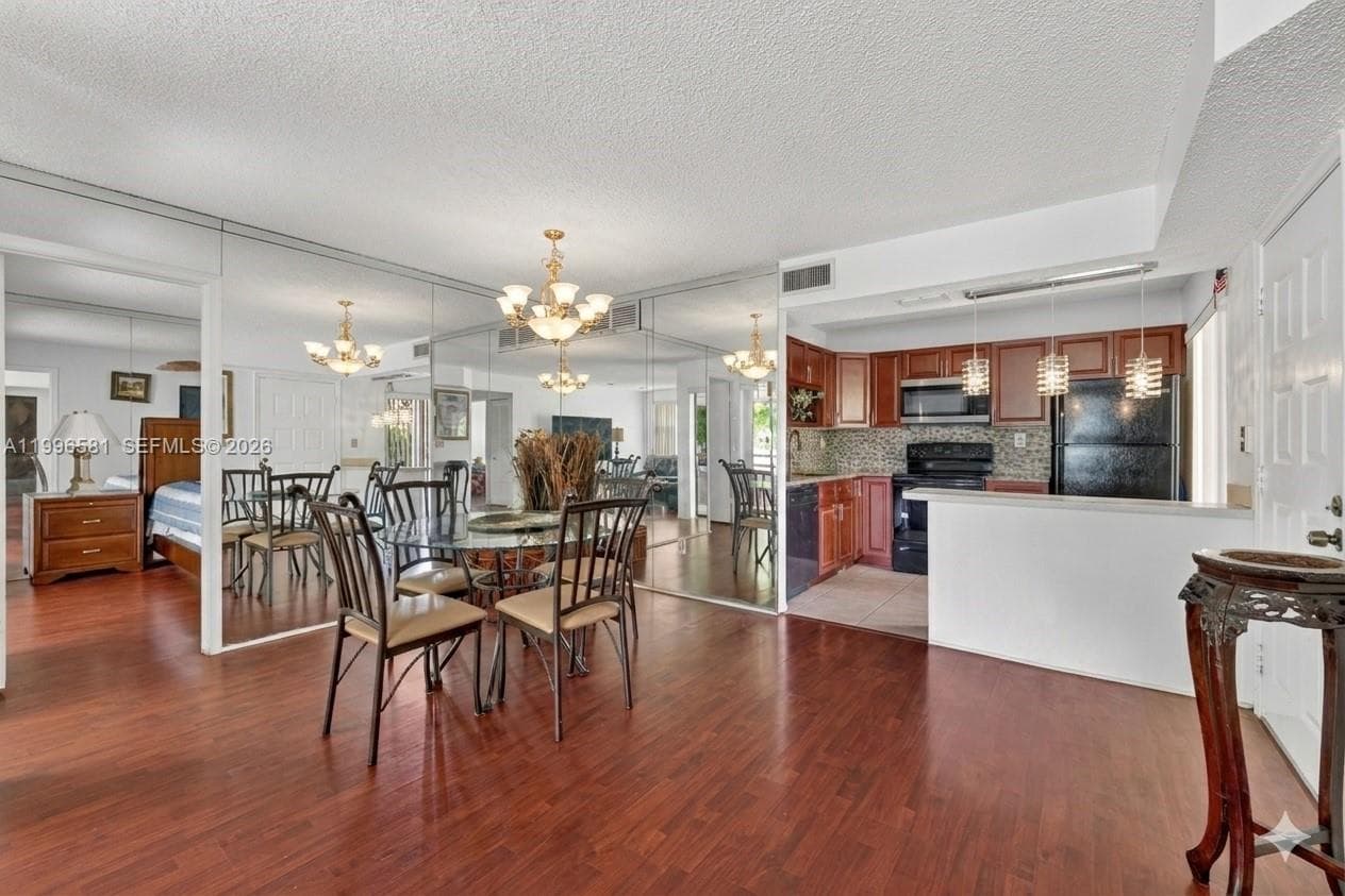 20015 NE 3rd Ct # 6, Miami, FL 33179 — zdjęcie 4