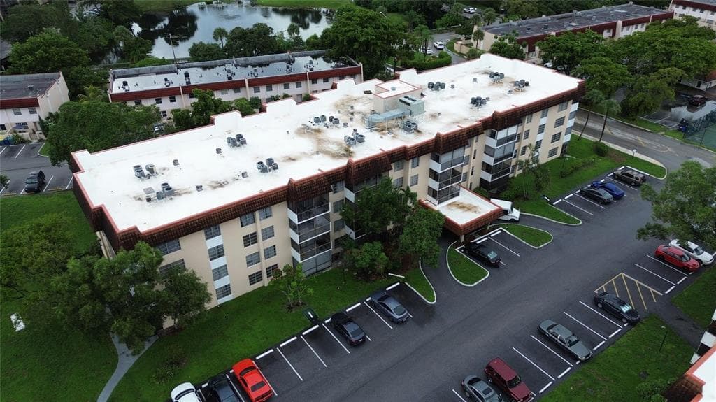 4152 Inverrary Drive # 202, Lauderhill, FL 33319