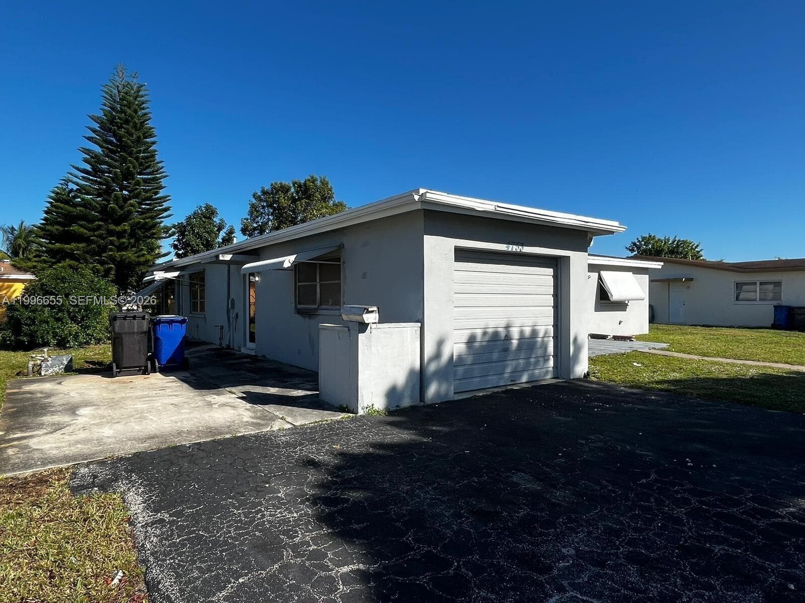 4753 NW 41st St, Lauderdale Lakes, FL 33319 — zdjęcie 2