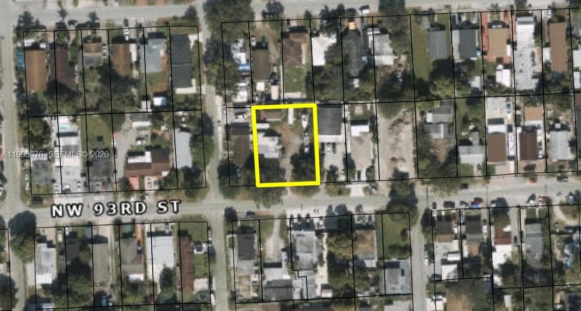 3035 NW 93rd St, Miami, FL 33147 — zdjęcie 3