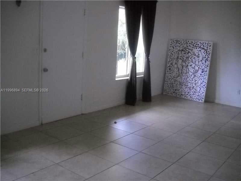 1040 92 ST # 3, Bay Harbor Islands, FL 33154 — zdjęcie 2