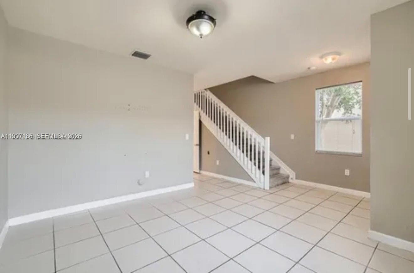 9125 SW 227th St # 1, Cutler Bay, FL 33190 — zdjęcie 4
