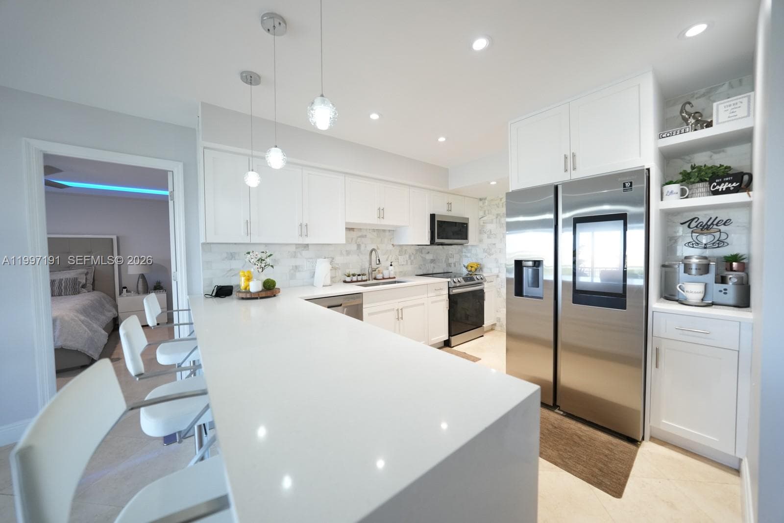 200 Diplomat Pkwy # 827, Hallandale Beach, FL 33009