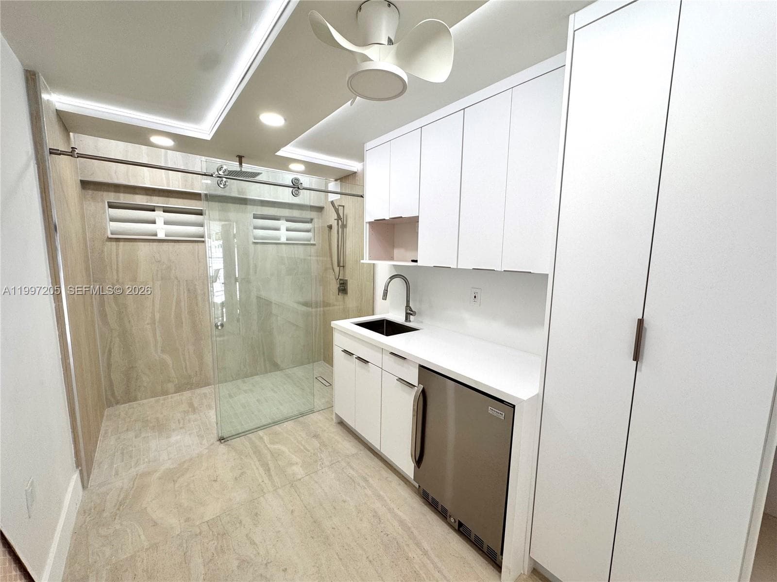 2899 Collins Ave # 6, Miami Beach, FL 33140