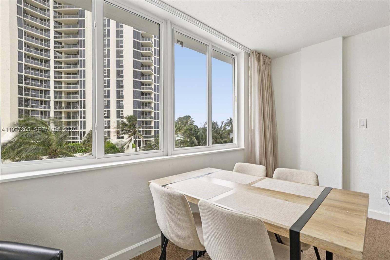 19201 Collins Ave # 223, Sunny Isles Beach, FL 33160 — zdjęcie 5