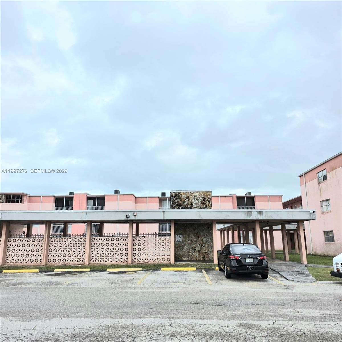 19771 SW 114th Ave # 129, Miami, FL 33157
