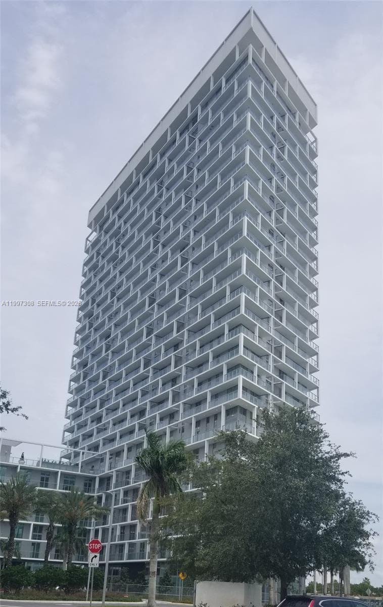 2000 Metropica Way # 505, Sunrise, FL 33323 — zdjęcie 2