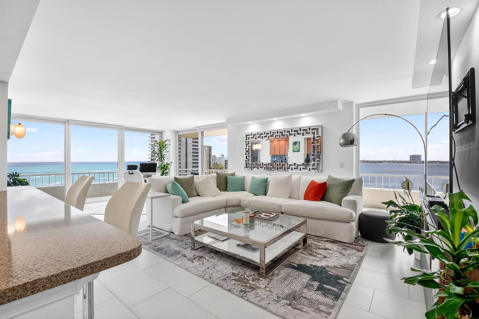 5540 N Ocean Drive # 9b, Singer Island, FL 33404 — zdjęcie 2