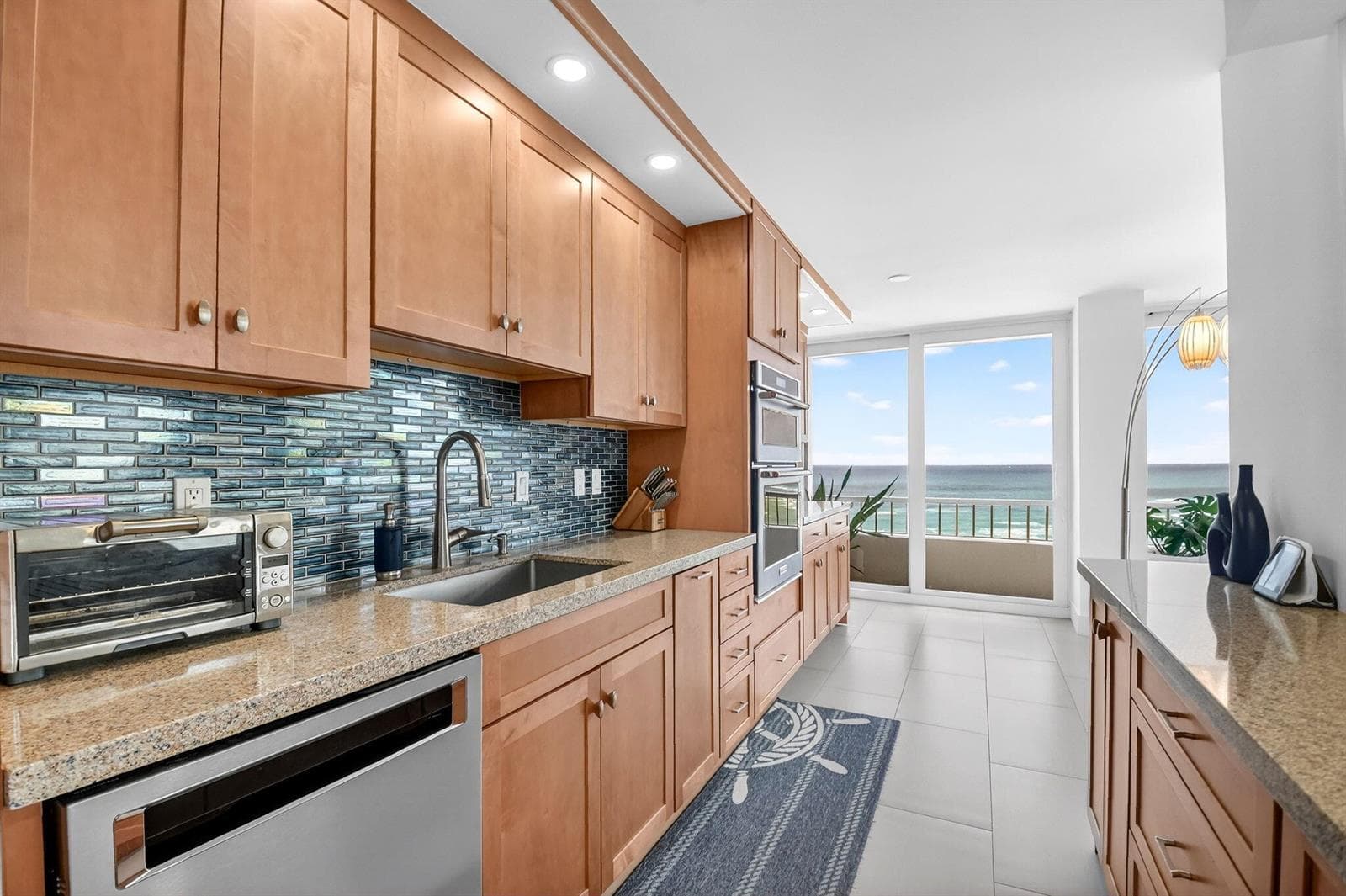 5540 N Ocean Drive # 9b, Singer Island, FL 33404 — zdjęcie 4