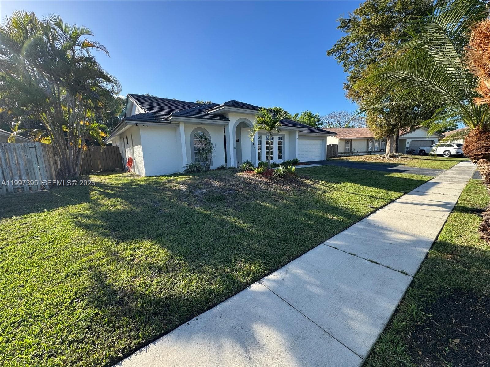 427 SW 169th Ter, Weston, FL 33326 — zdjęcie 3