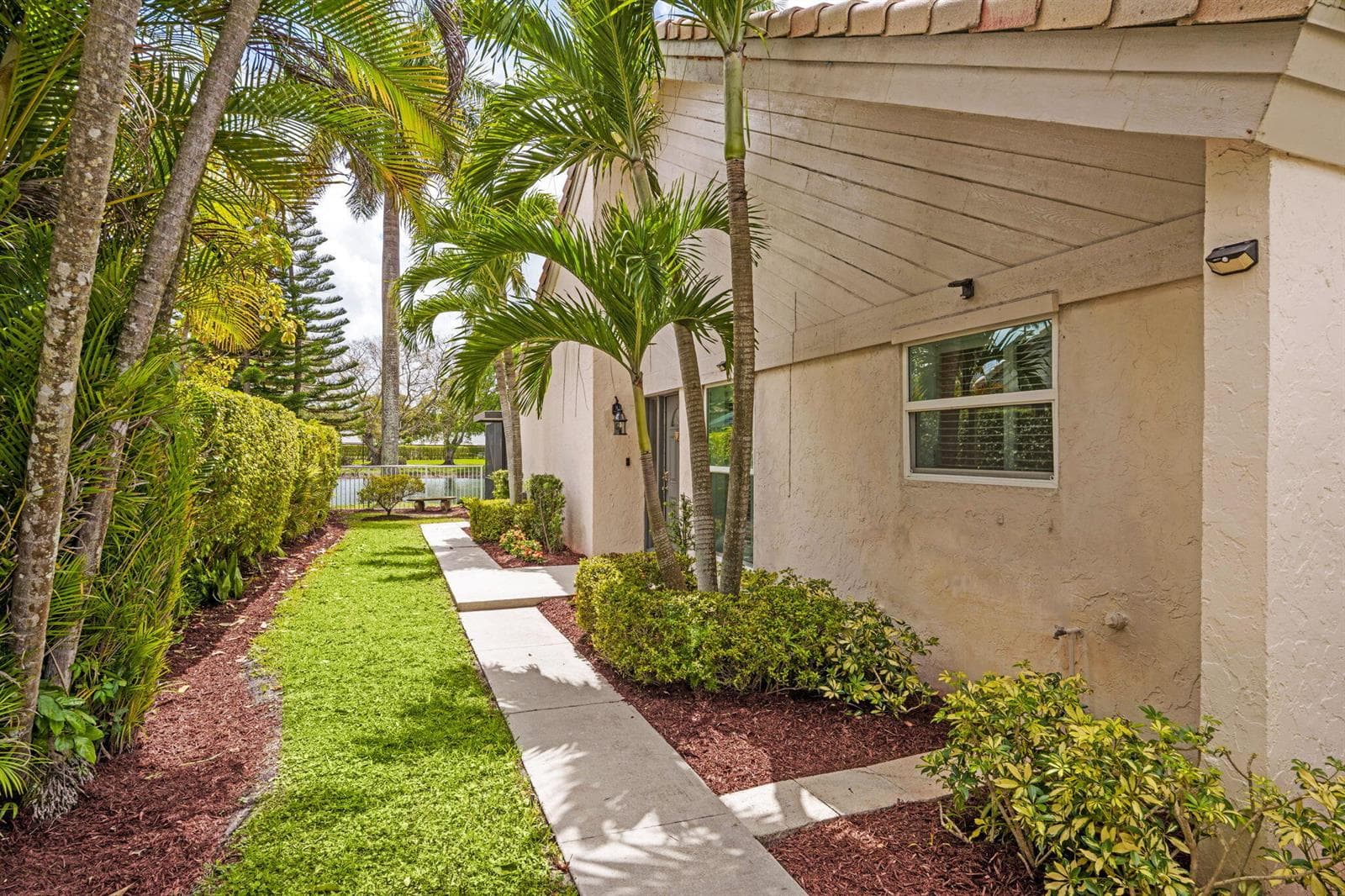 9722 Erica Court, Boca Raton, FL 33496 — zdjęcie 3