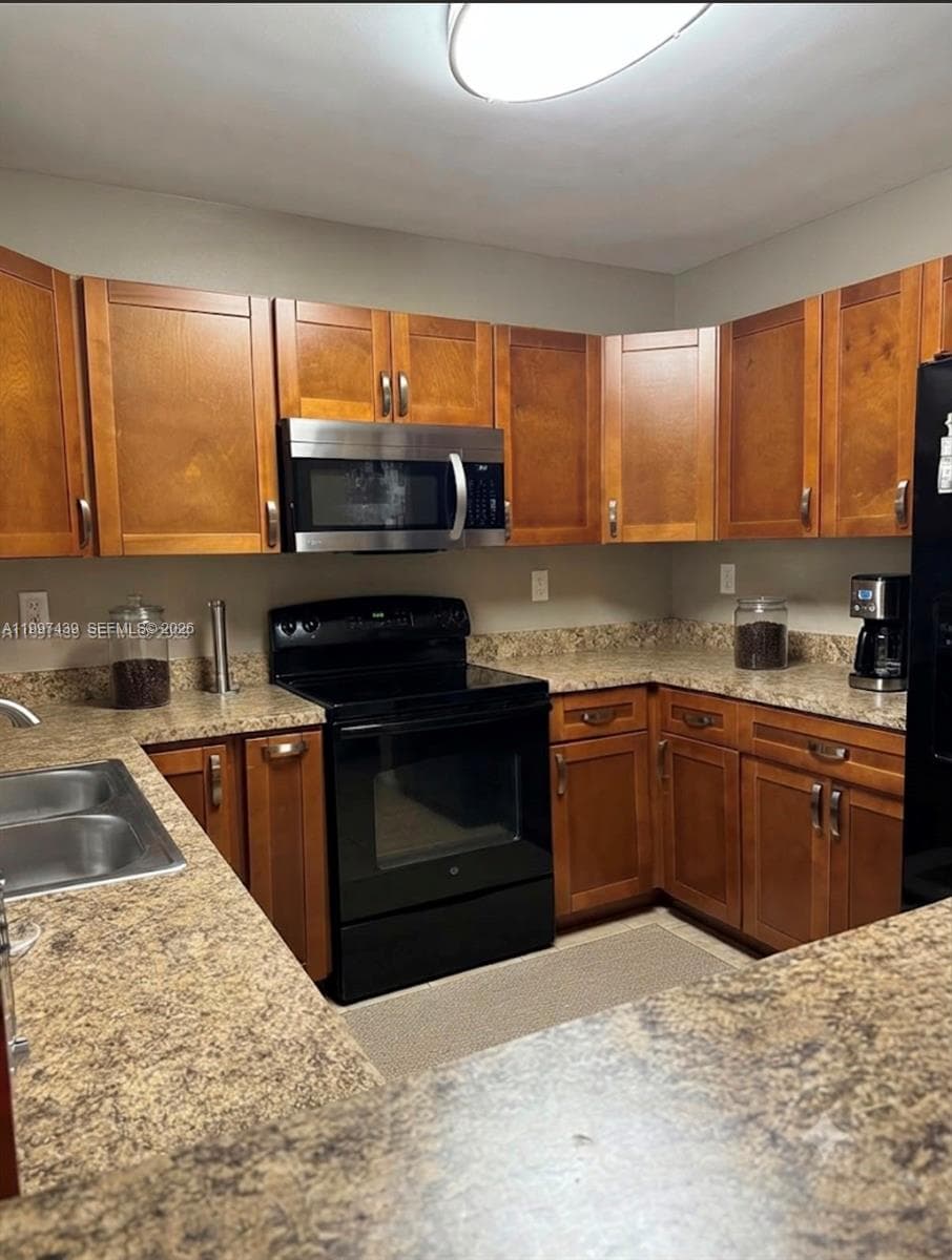 2720 NW 11th St, Fort Lauderdale, FL 33311 — zdjęcie 3