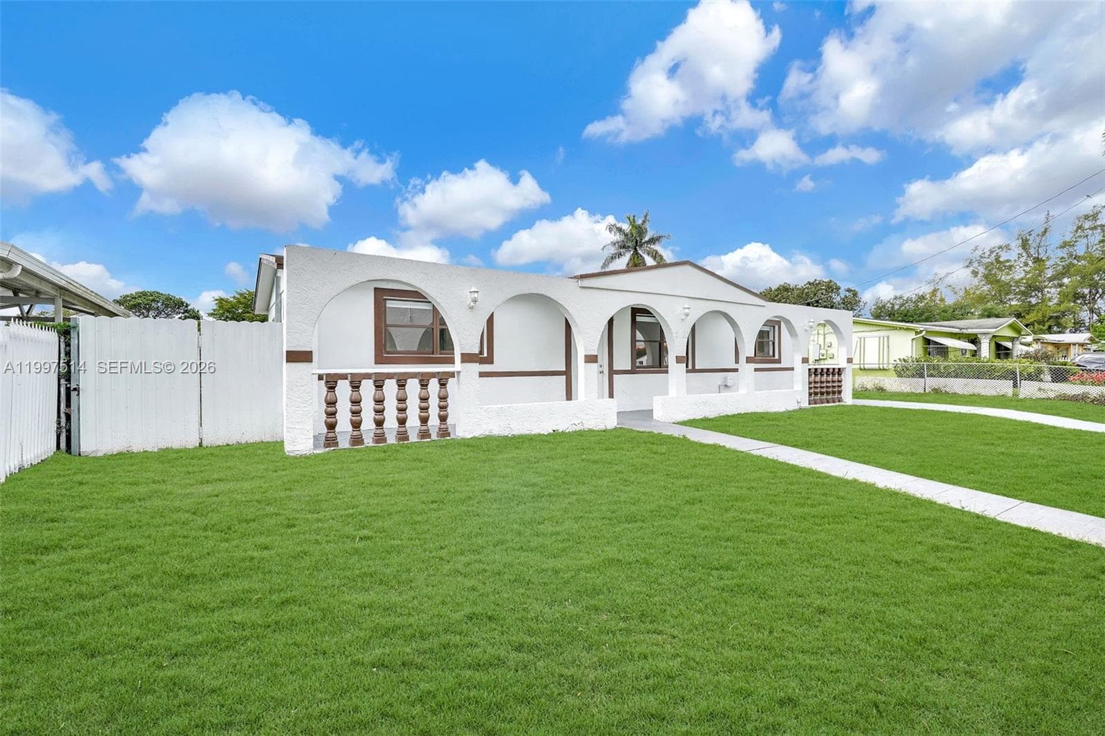 2460 NW 175th St, Miami Gardens, FL 33056 — zdjęcie 3
