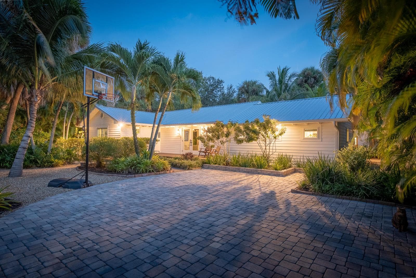 547 SW Riverview Street, Stuart, FL 34994 — zdjęcie 3