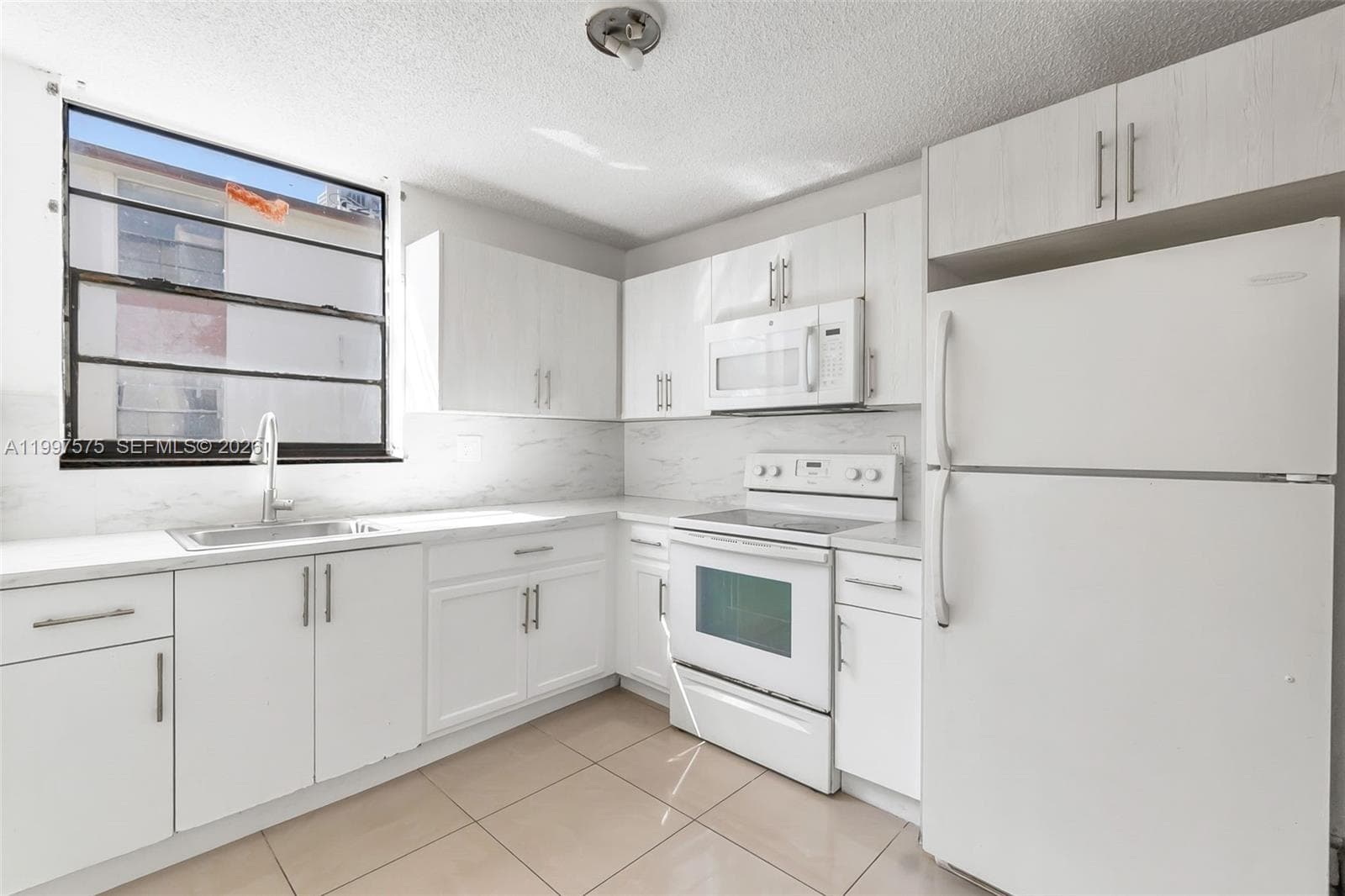 1798 NW 55th Ave # 202, Lauderhill, FL 33313 — zdjęcie 2