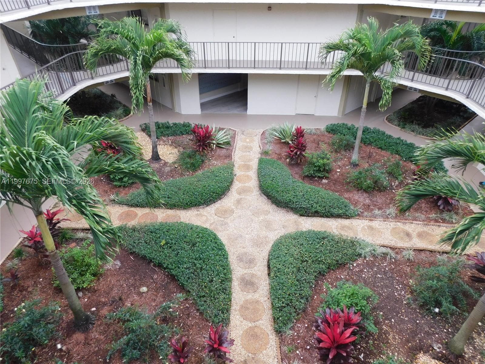 8005 SW 107th Ave # 309, Miami, FL 33173 — zdjęcie 2