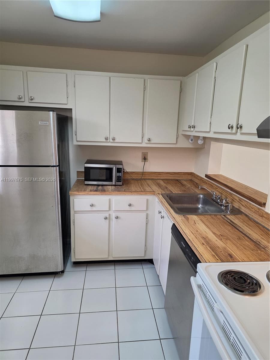 8005 SW 107th Ave # 309, Miami, FL 33173 — zdjęcie 3