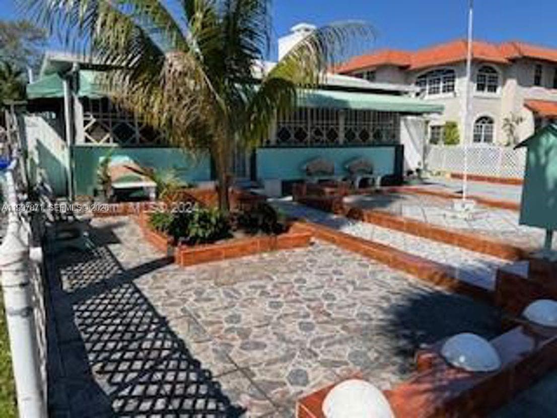 5934 NE 4th ct, Miami, FL 33137 — zdjęcie 5