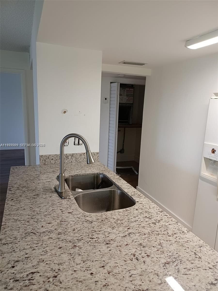 16220 NW 2nd Ave # 411, Miami, FL 33169 — zdjęcie 2