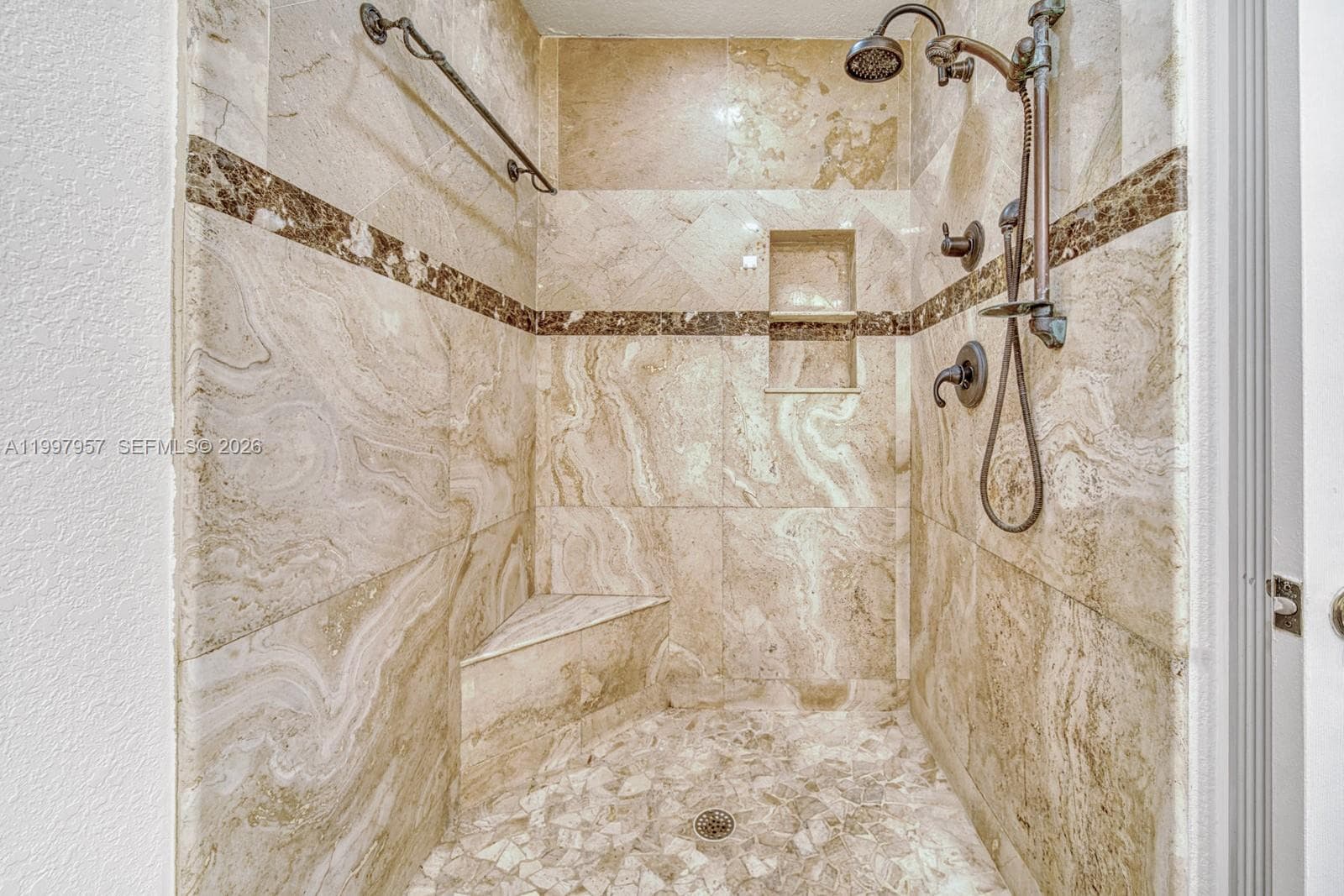 2171 SW 21st St, Miami, FL 33145 — zdjęcie 5