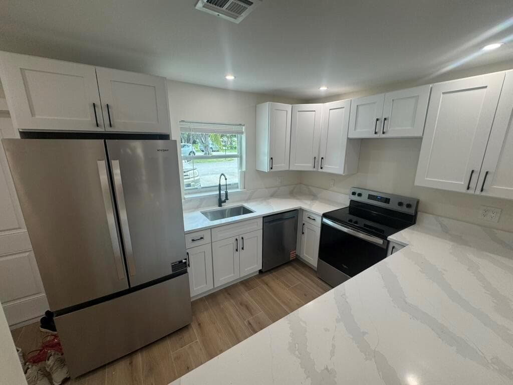 435 SW Natura Avenue # A, Deerfield Beach, FL 33441 — zdjęcie 5