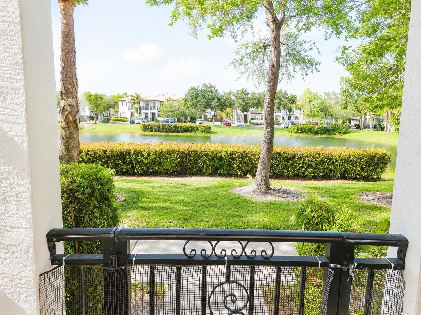 4720 Mimosa Place # 909, Coconut Creek, FL 33073 — zdjęcie 3